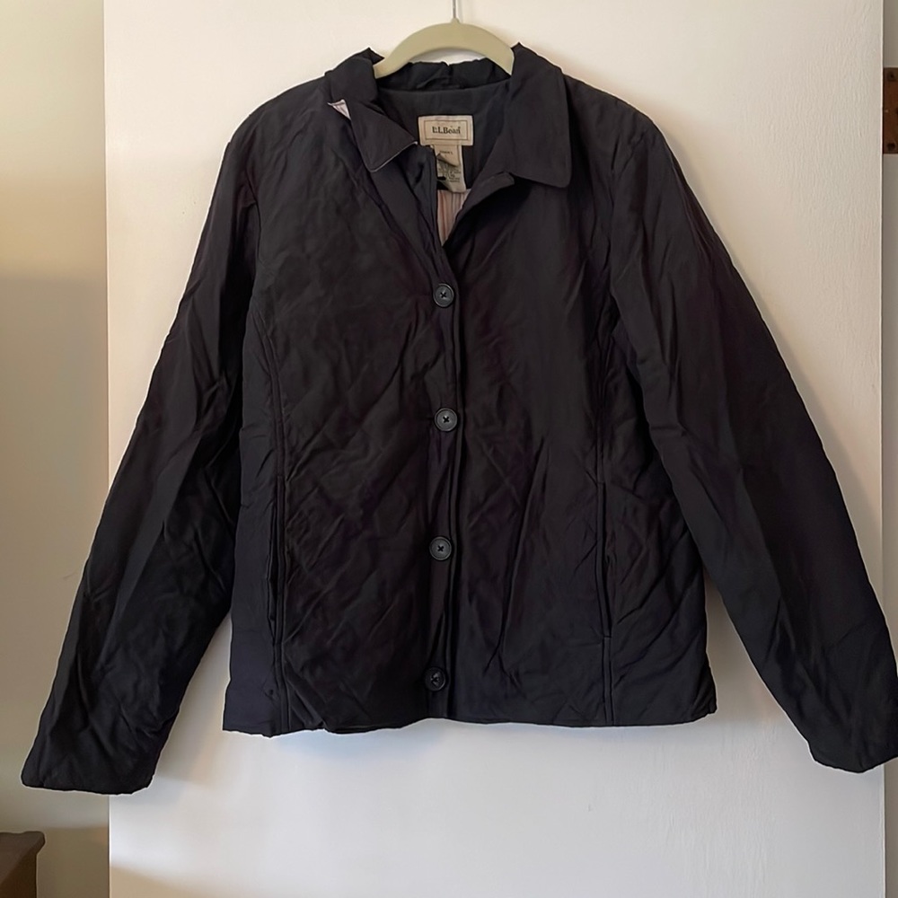 Vintage LL Bean women’s large diamond pattern quilted black coat